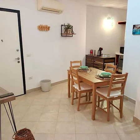Apartment Casa I Colori Dell Isola